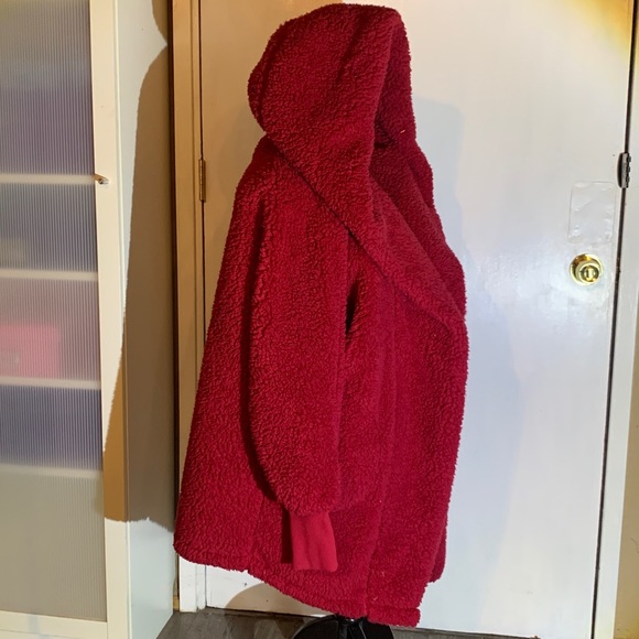 Cozy Red Hooded Fleece Coat - Picture 2 of 6